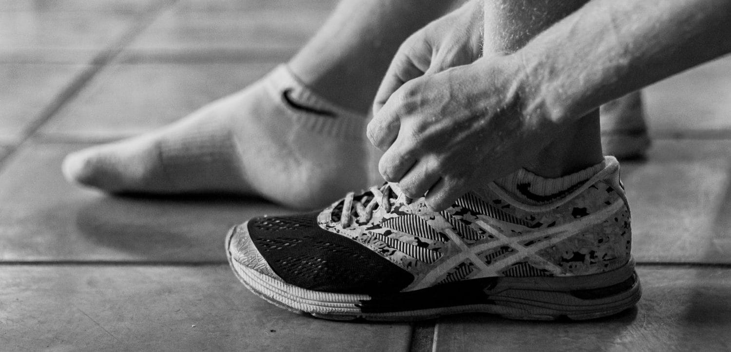 You are currently viewing How to Use a Heel Lock Knot to Improve Your Running Shoe Fit